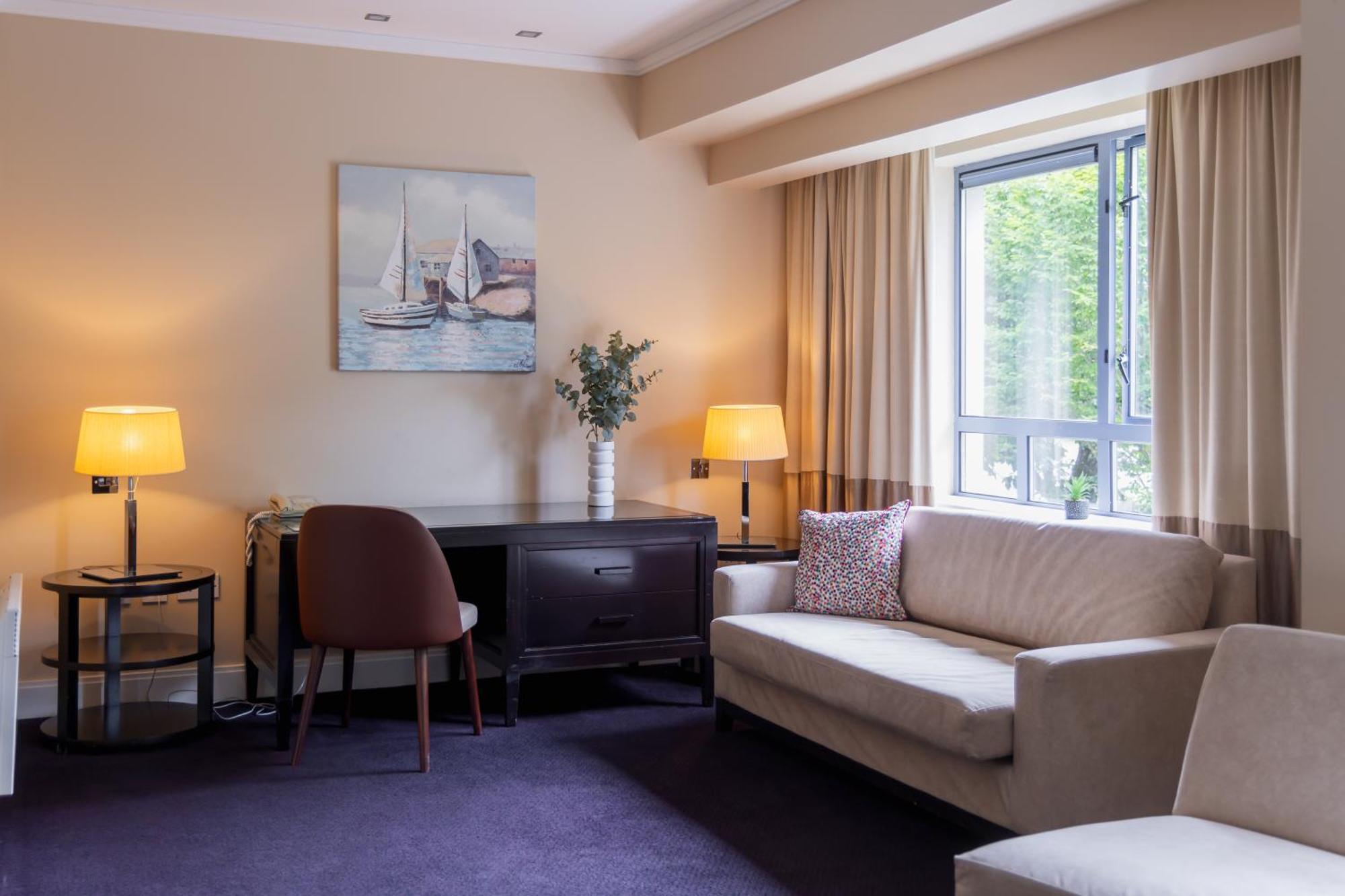 את'לון Shamrock Lodge Hotel מראה חיצוני תמונה